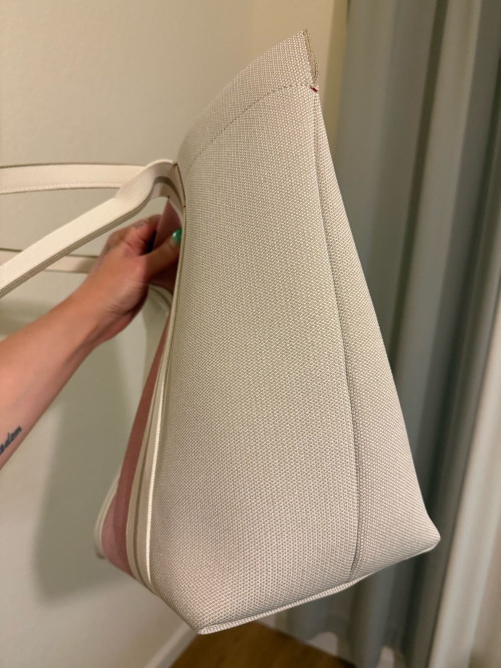 Rothy's Cream and Pink Tote Bag with Minimalist Design - Picture 6 of 7